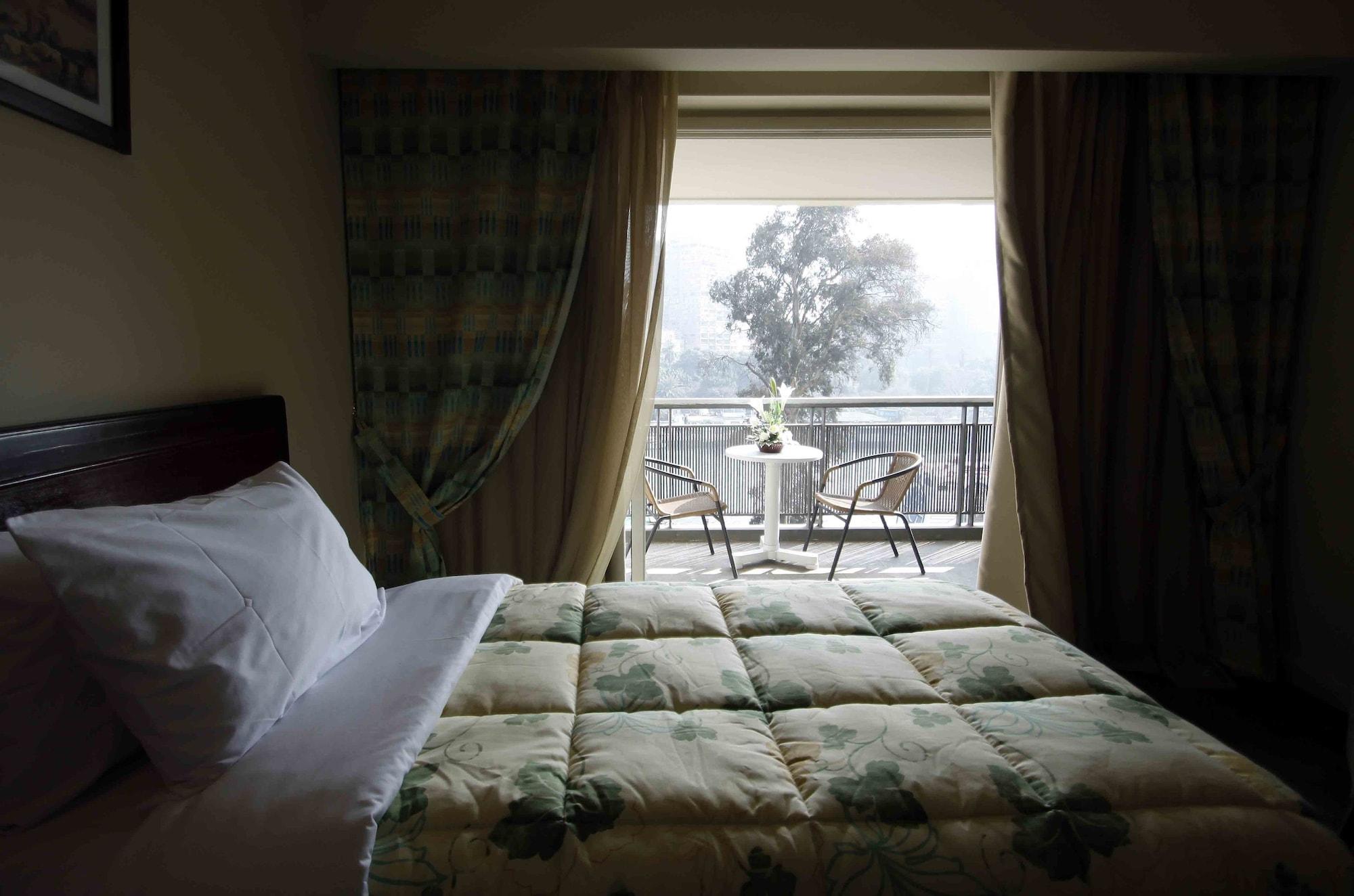 Horizon Shahrazad Hotel Giza Exteriör bild